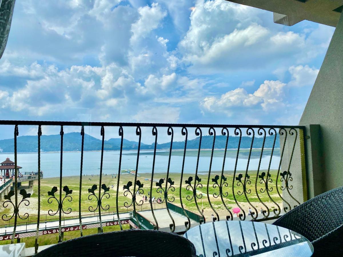 Ming Yue Hu Hotel Юйчі Екстер'єр фото